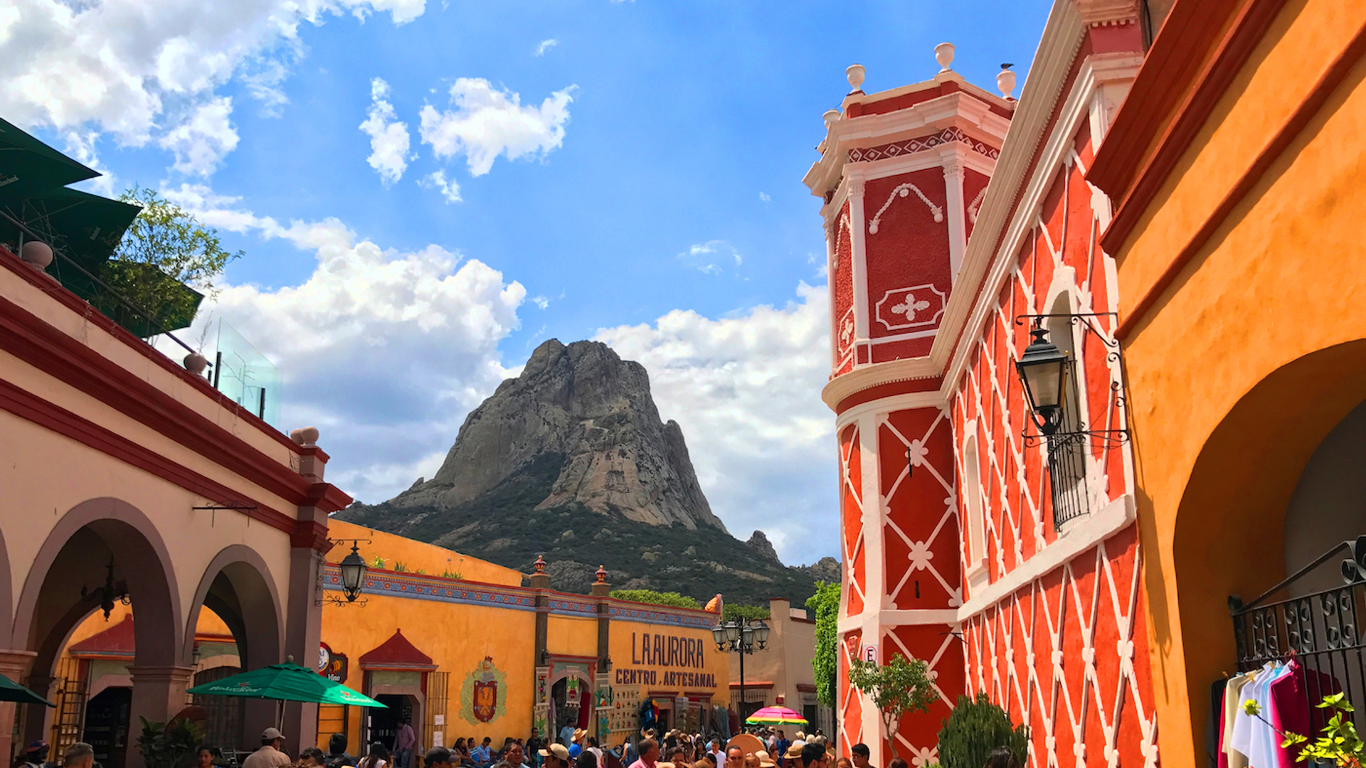 shutterstock_1045372831-1645114377