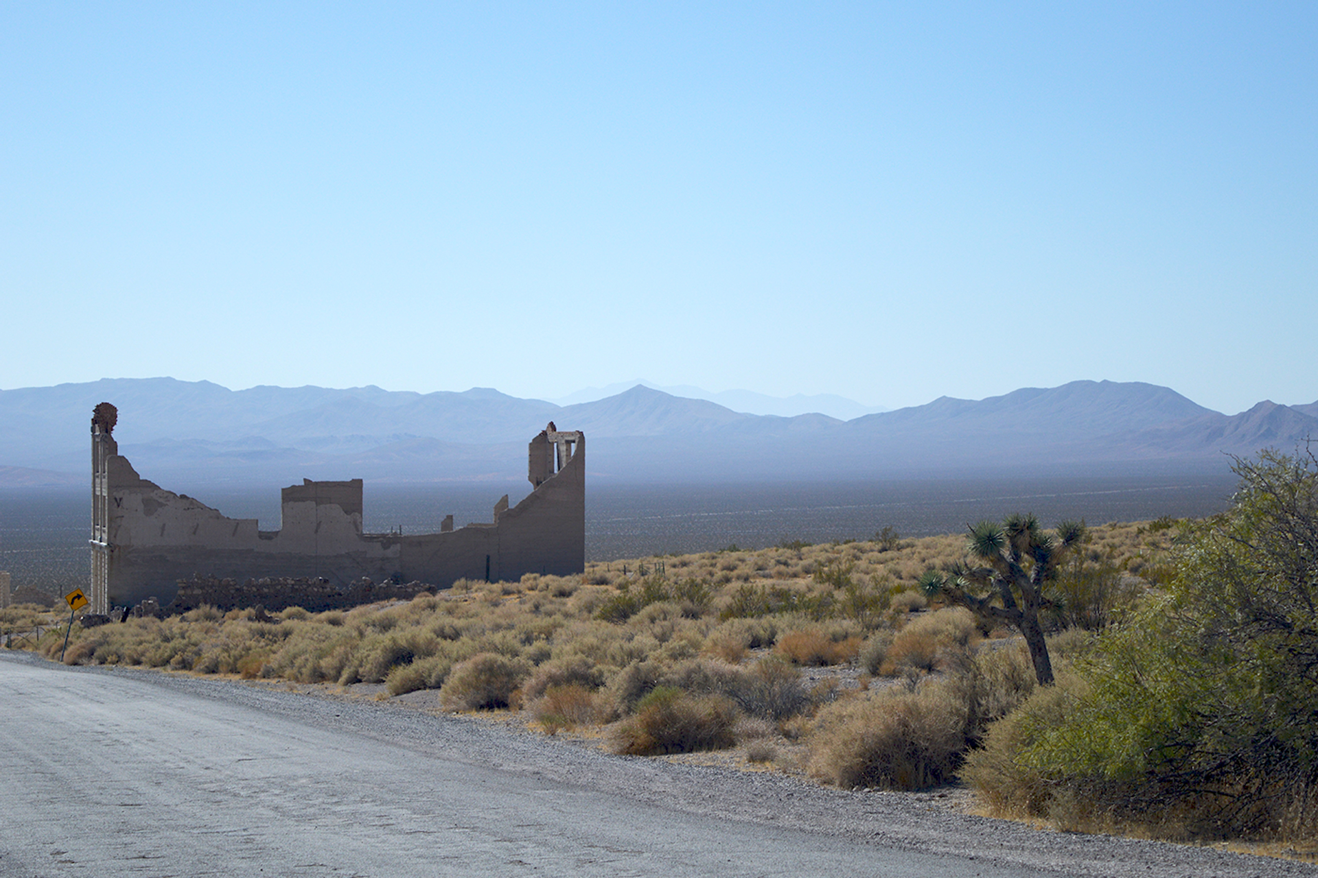 Rhyolite_-_jail_bank-1731508309