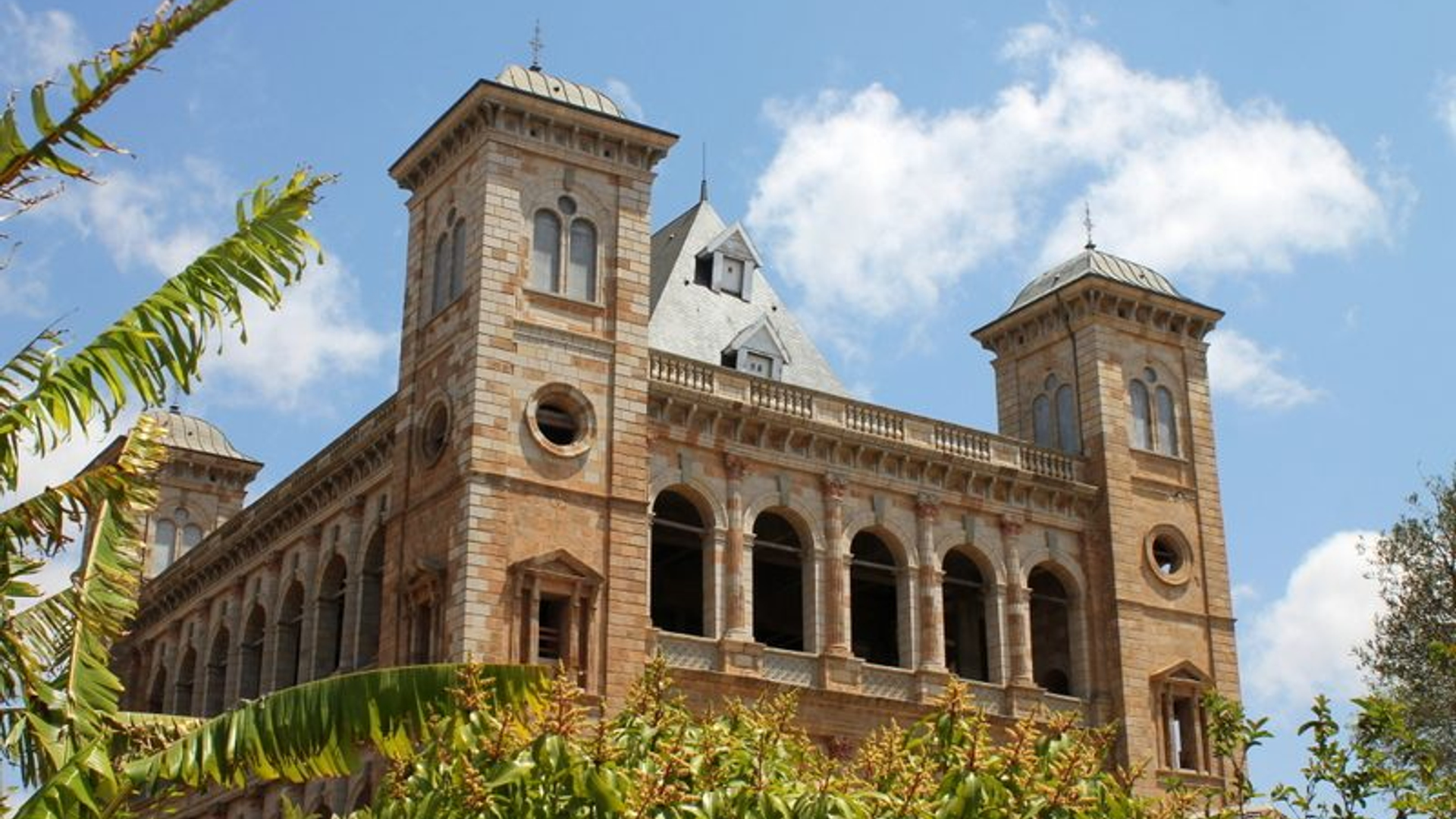 f1379950-5083-4b14-82ab-4aa487f935c2-1605103274