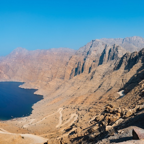 Hike of the Two Seas: Een wandelroute door de ongerepte ría’s van Musandam