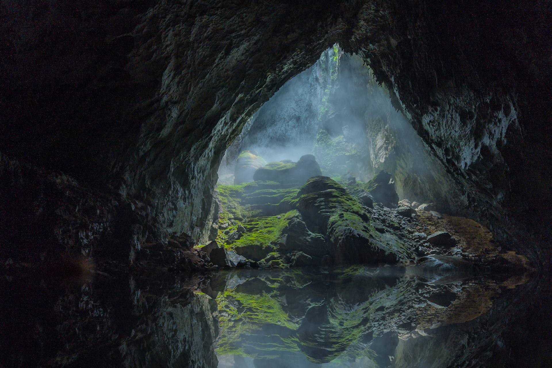 Hoang_Trung_-1668004934