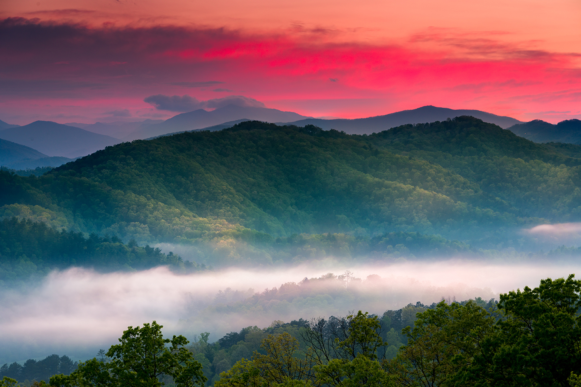 3OR_Appalachian_Trail_Great_Smoky_Mountains_National_Park-1665050386