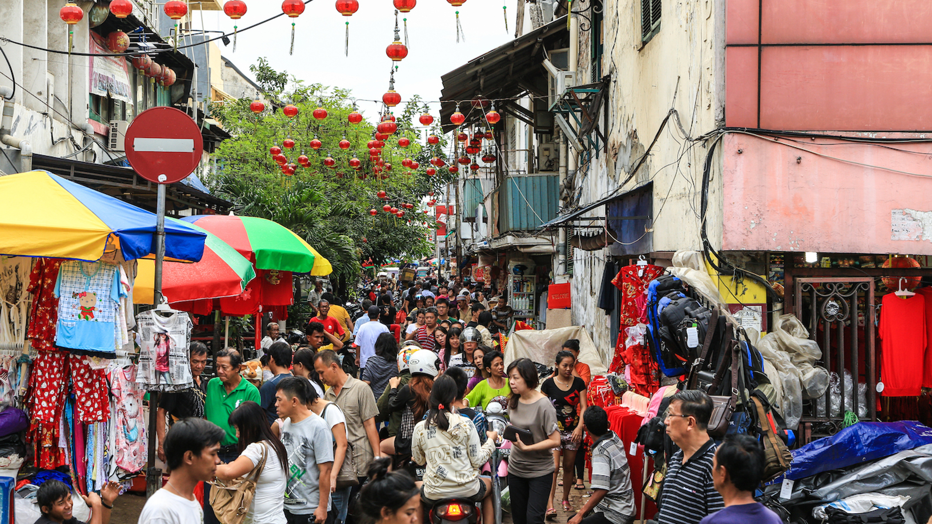 AsiaTravel-1643635711