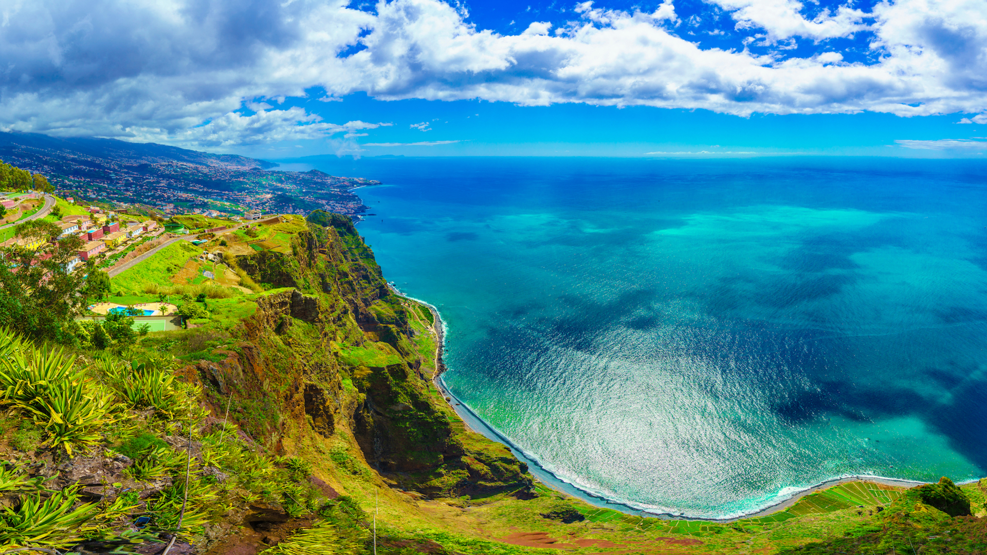 shutterstock_1068574526-1643385210