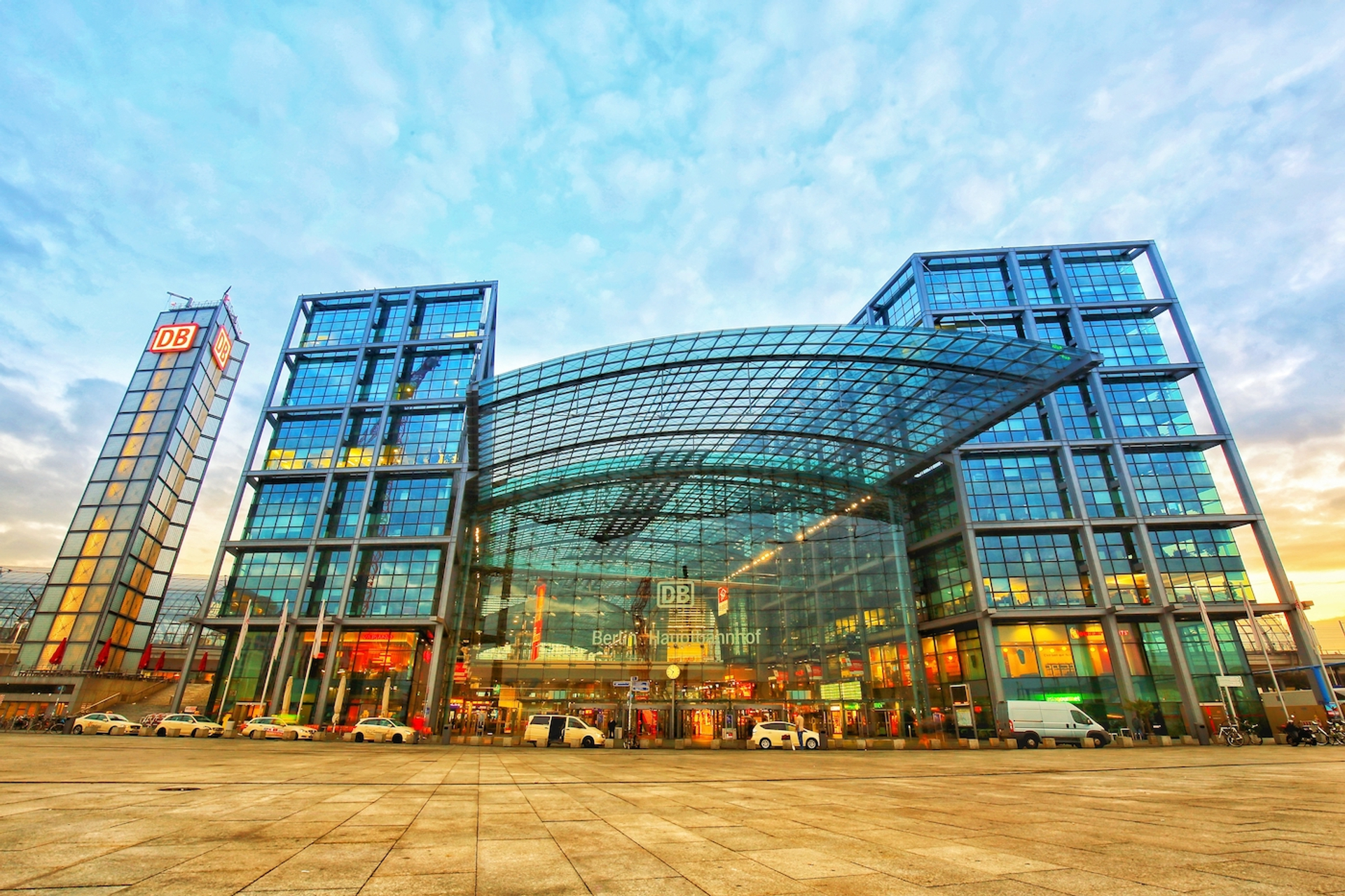 Pornprasert_Khanchitchai-1672824900