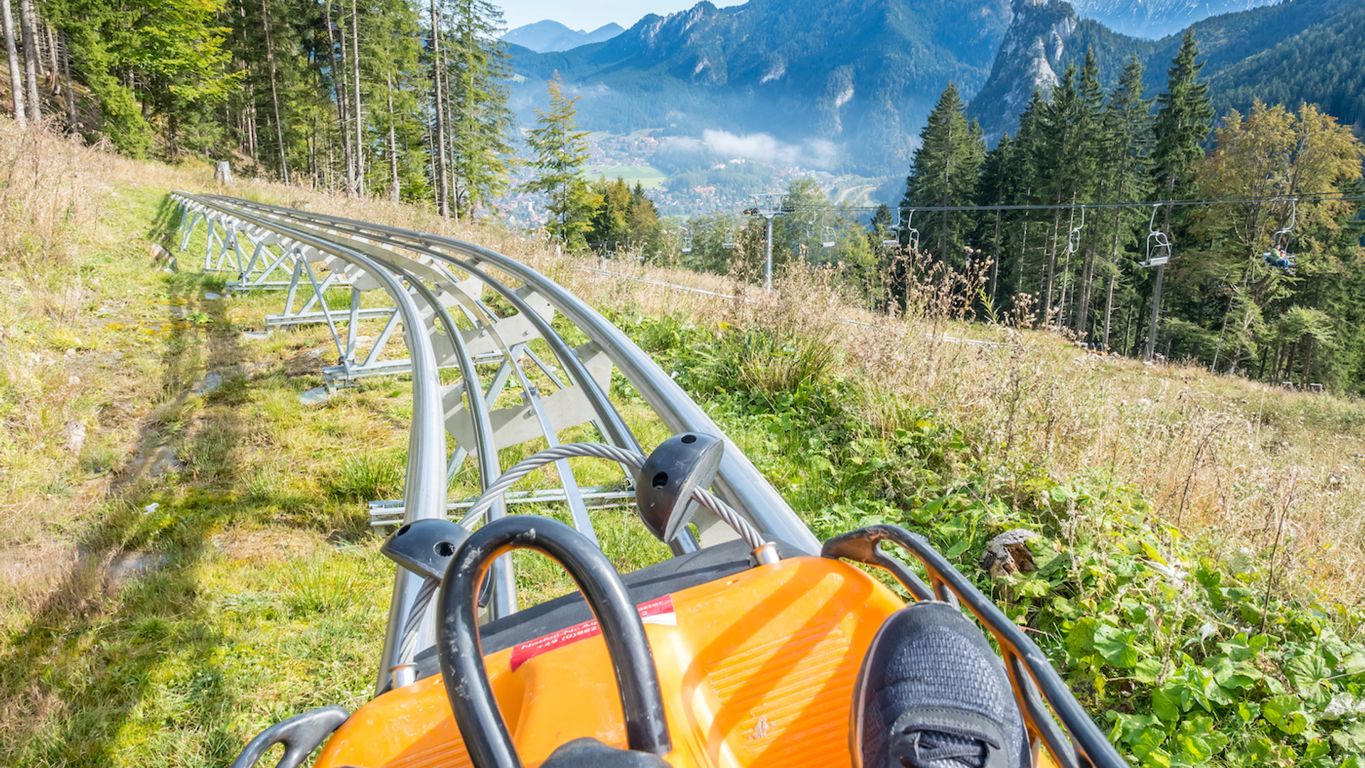 Duitsland-shutterstock_5_jeafish_Ping-1637584922