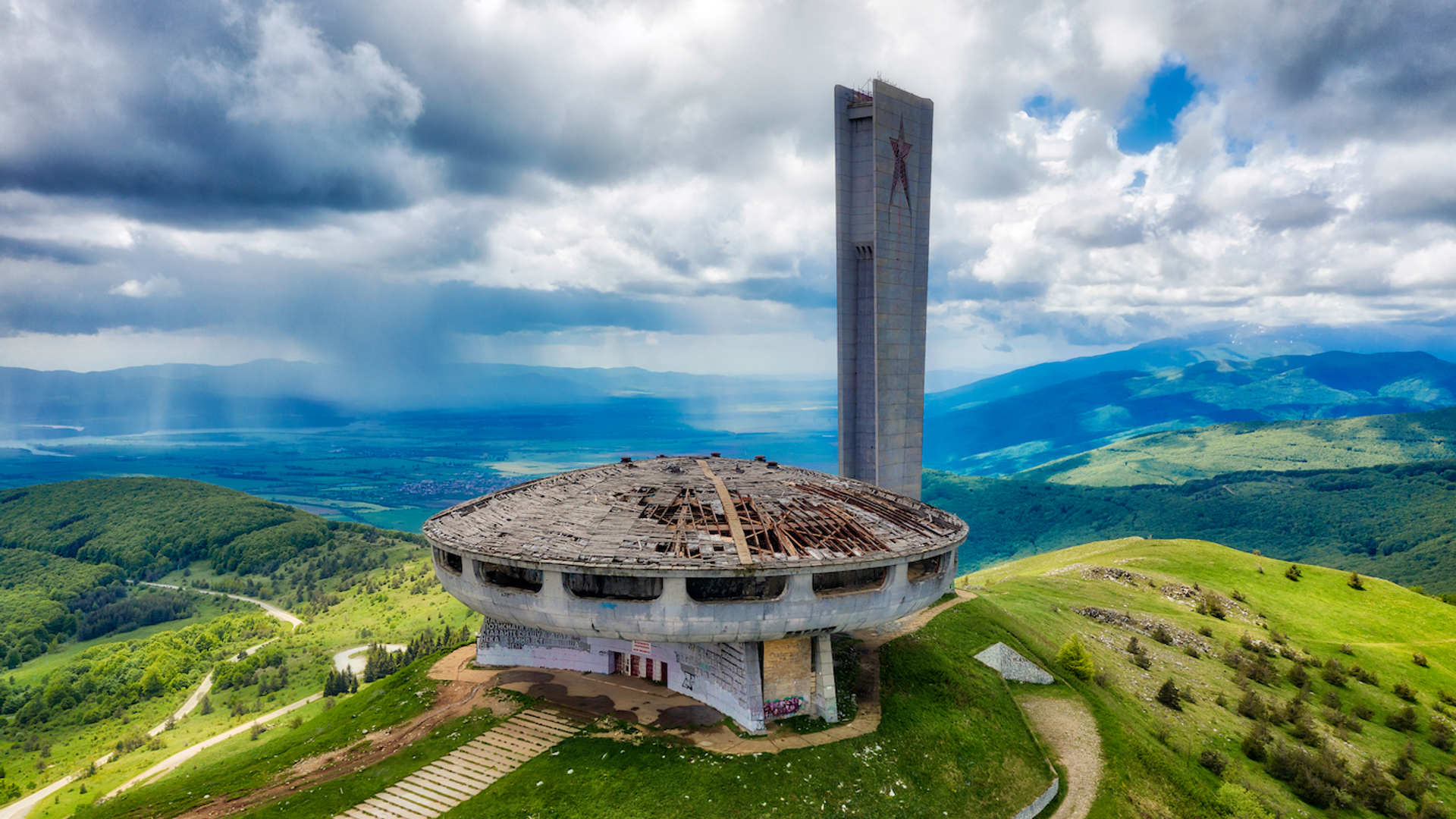 Lukas_Bischoff_Photograph-1665154820