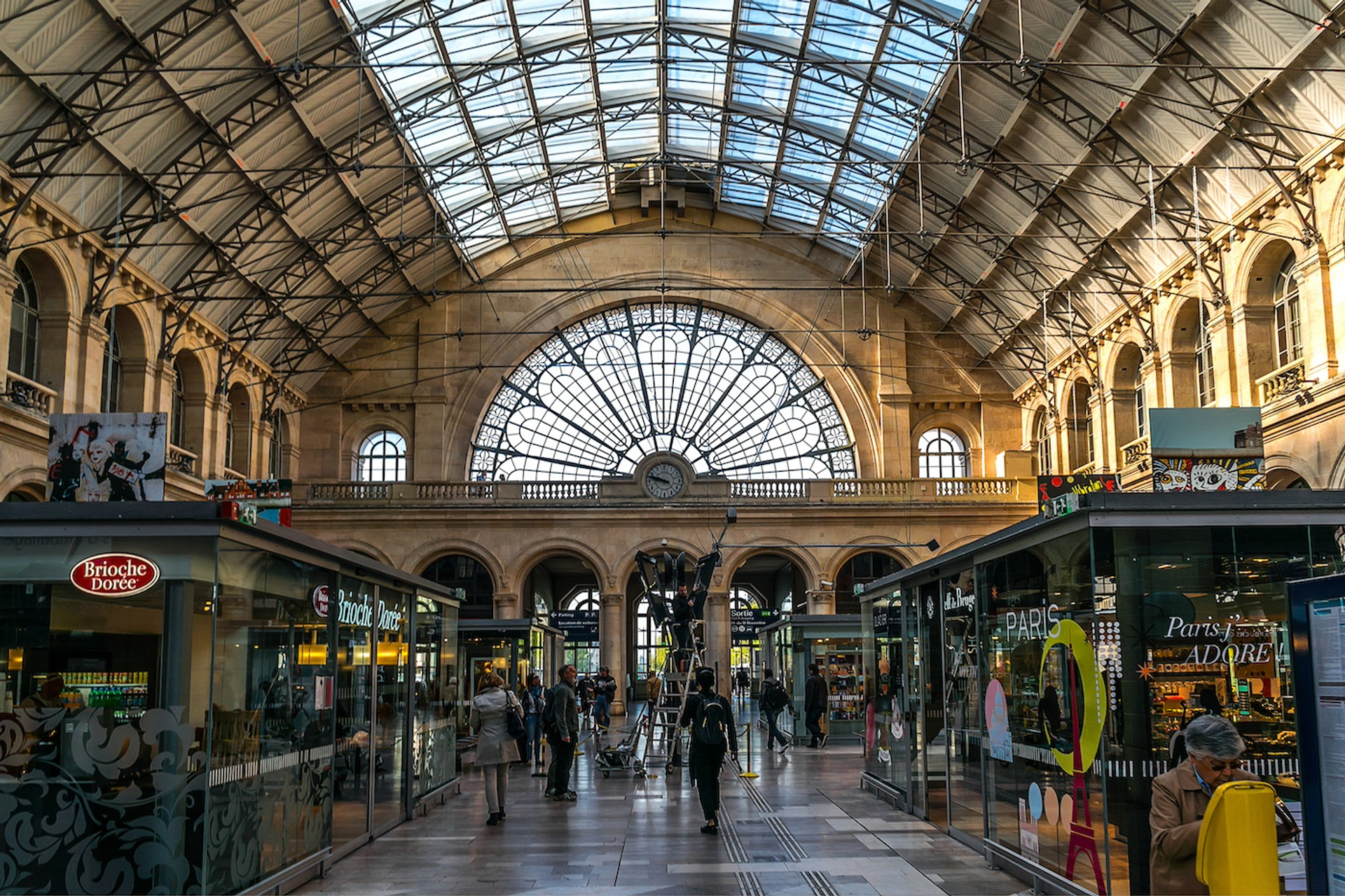 shutterstock_279671174-1737383456