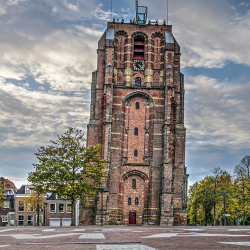 Toren van Pisa? Deze drie torens in Nederland staan nog schever