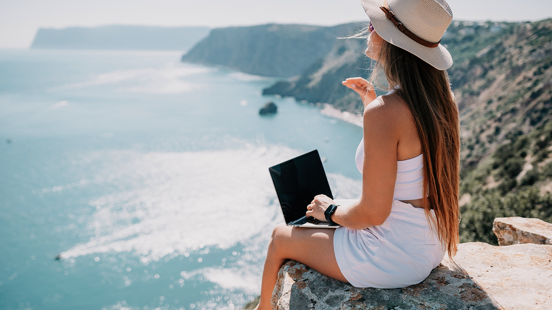 3OR_Geld_verdienen_reis_digital_nomad-1663229390