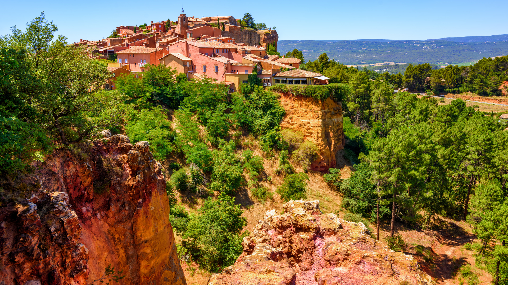 shutterstock_1040920156-1608293836