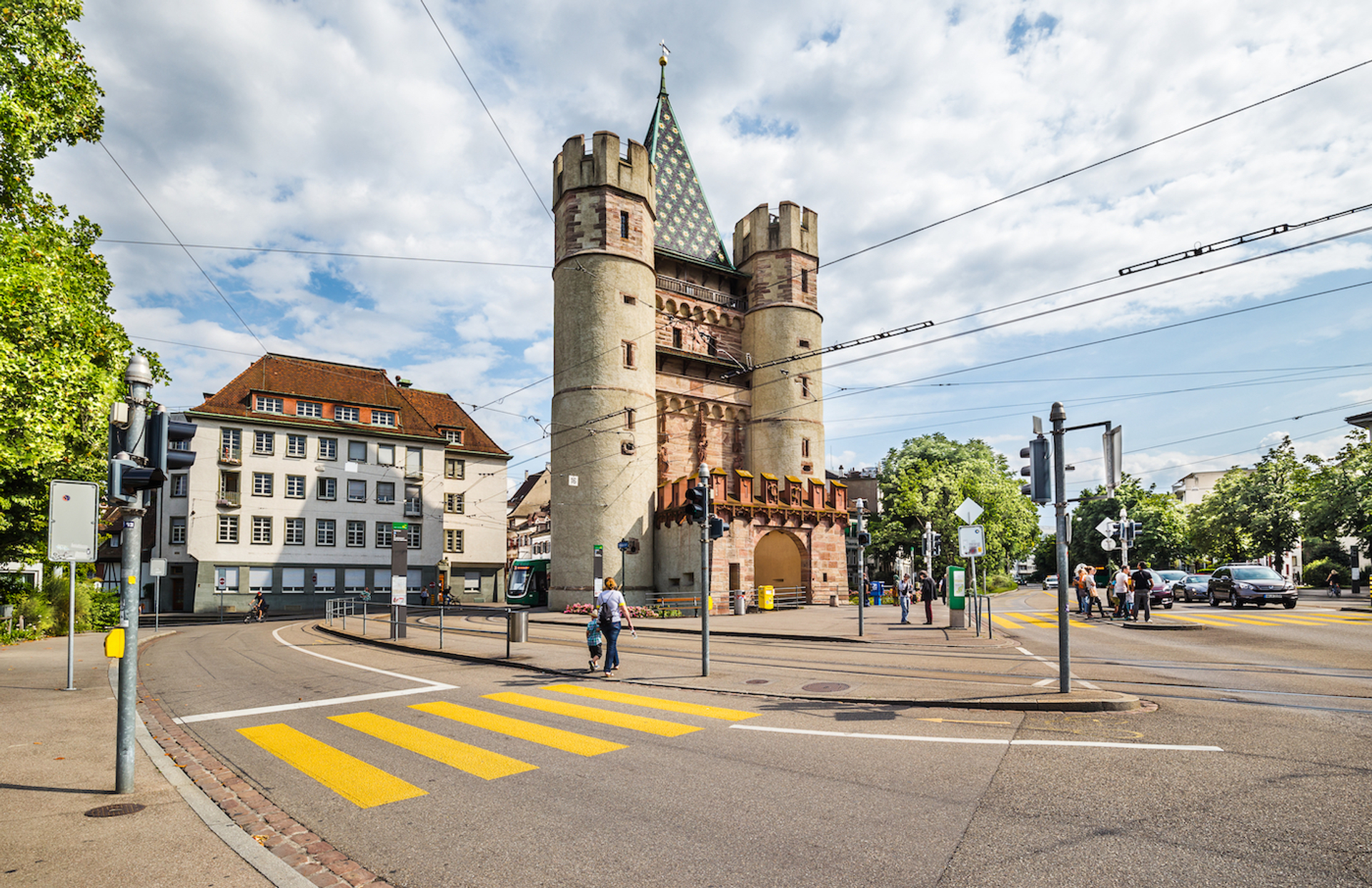 shutterstock_1705424488-1698933227