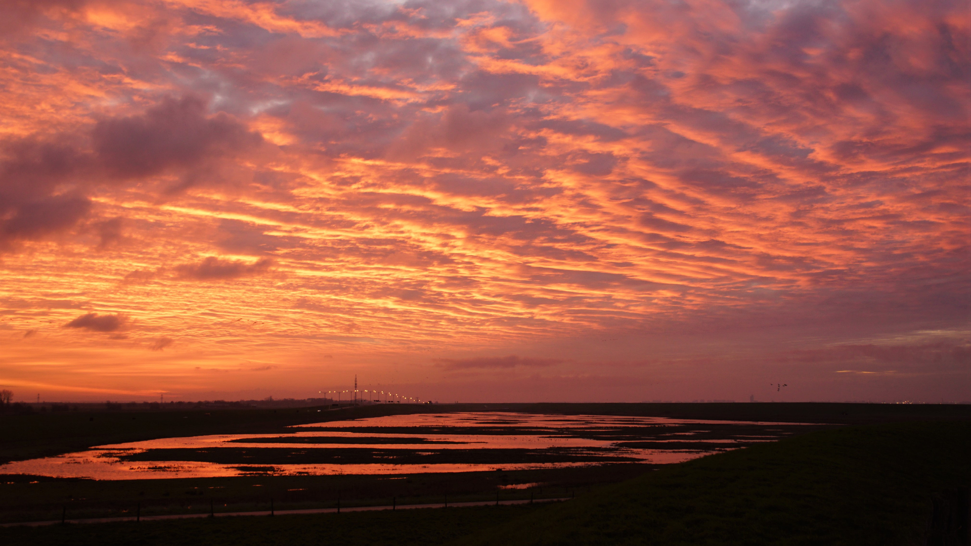 zonsondergang-1716912692
