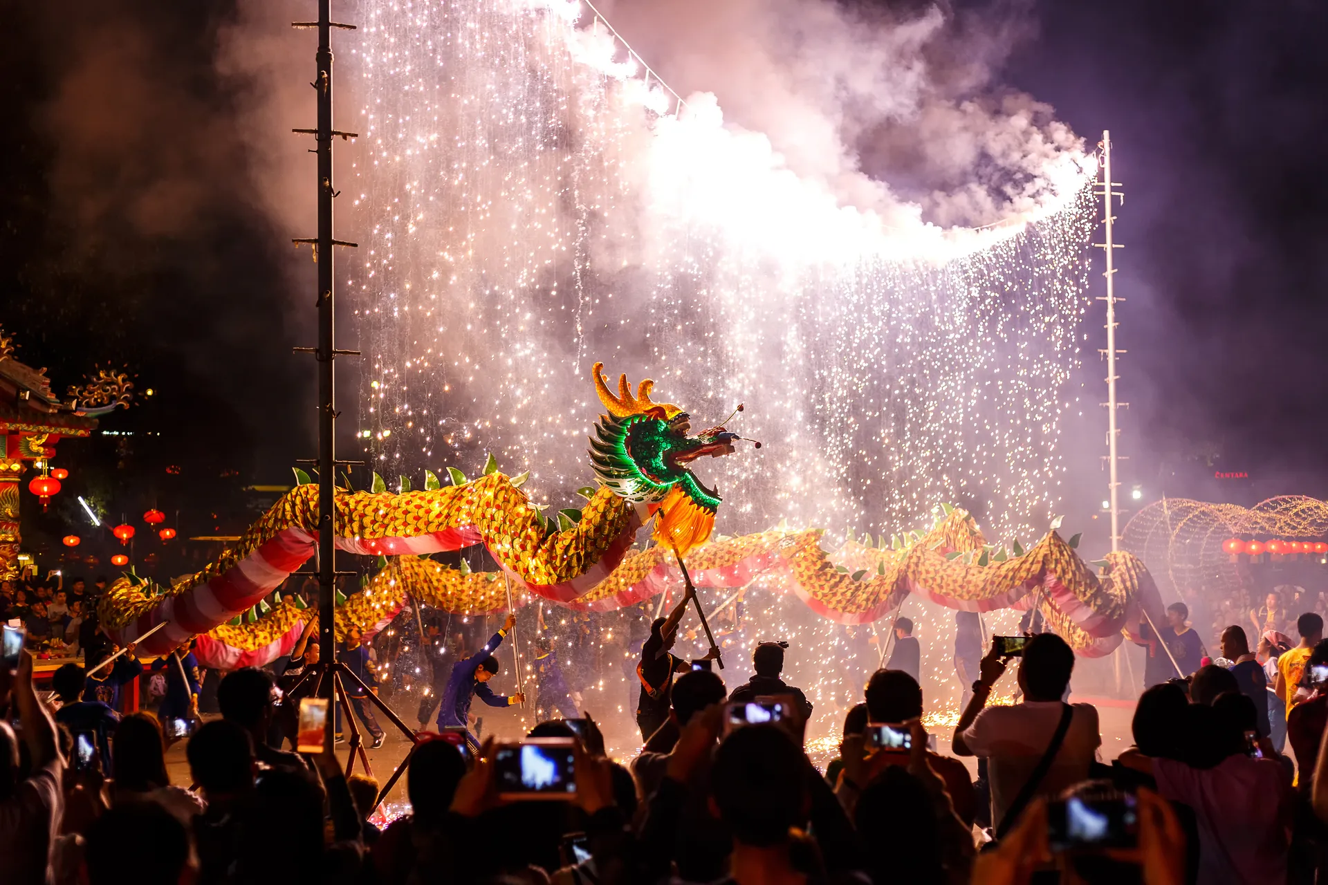 Afbeelding van Chinese regering ontmoedigt viering Chinees Nieuwjaar; met succes