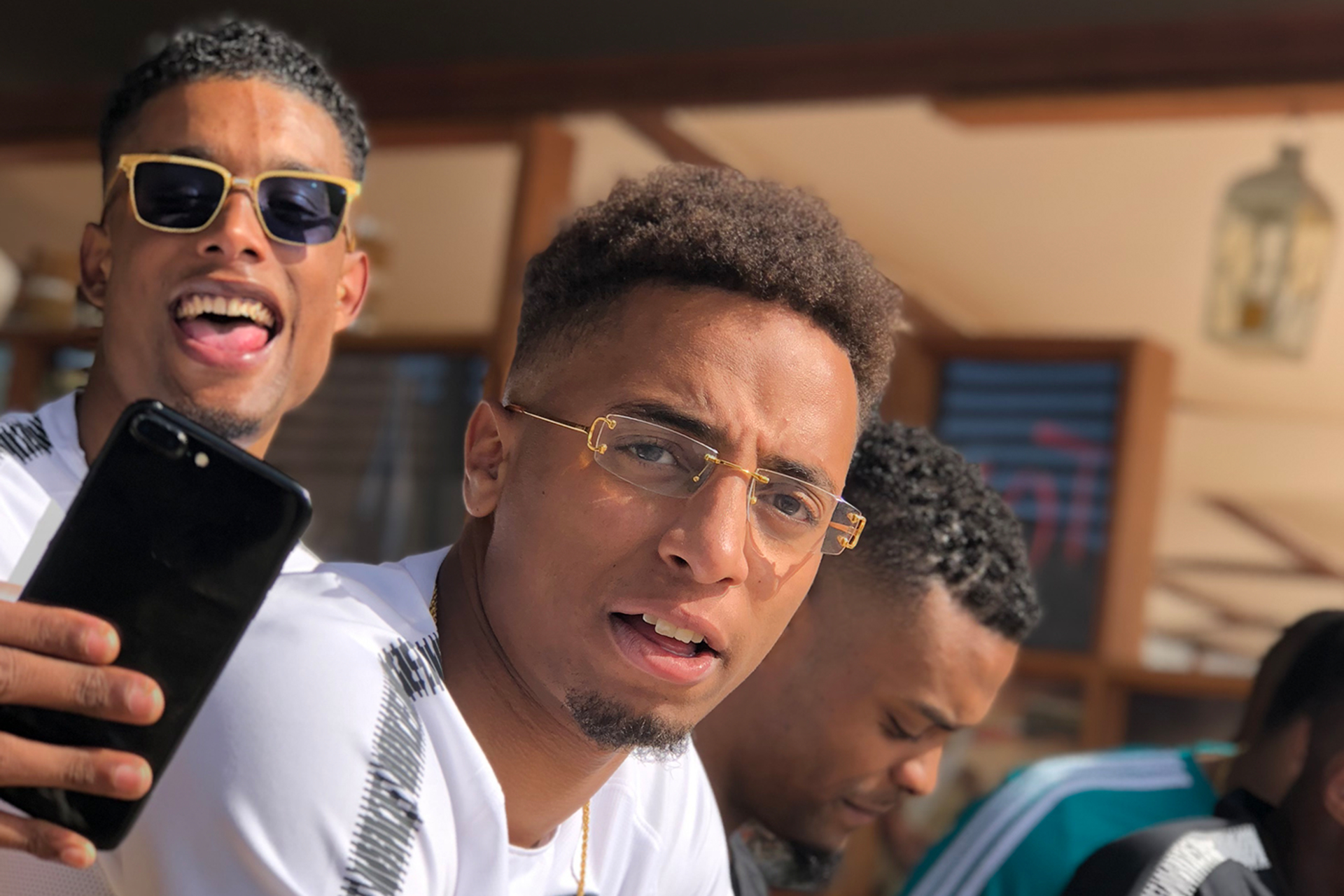 Edson_over_cabo_broederliefde-1710174907