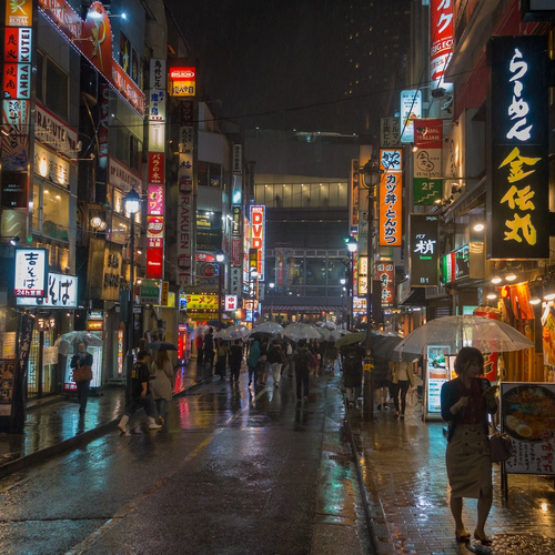 Met luxe wolkenkrabbers en oude tempels is Tokio een brug tussen verleden en toekomst