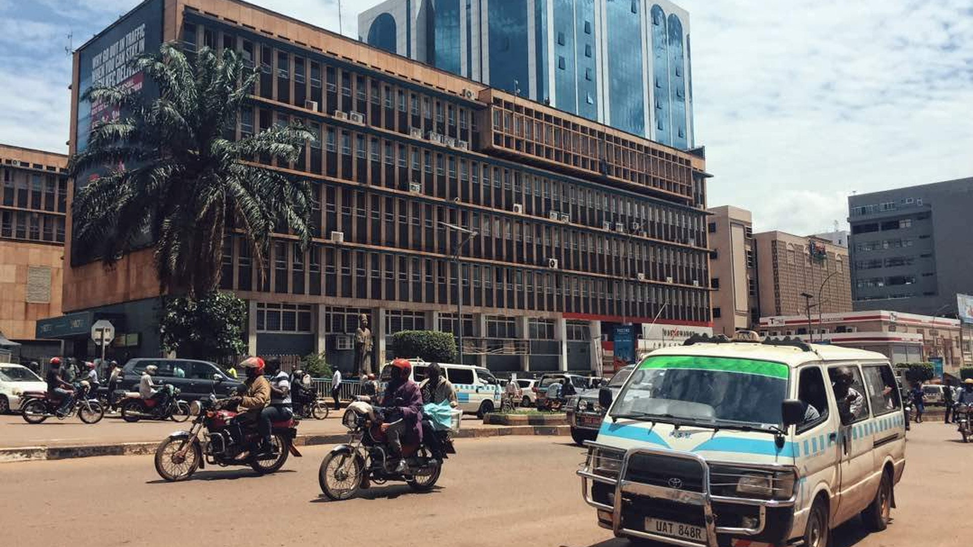 ff0e47c4-4bb9-4fc4-8d82-a73cecd085e2-1605103655