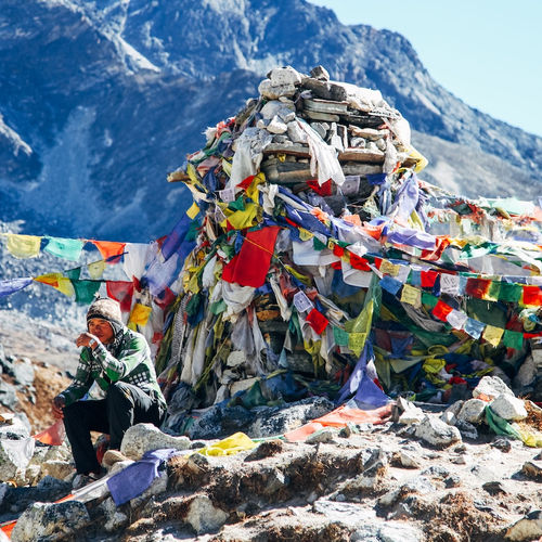Van bergbeklimmersdroom naar ecologische nachtmerrie: het afvalprobleem op Mount Everest