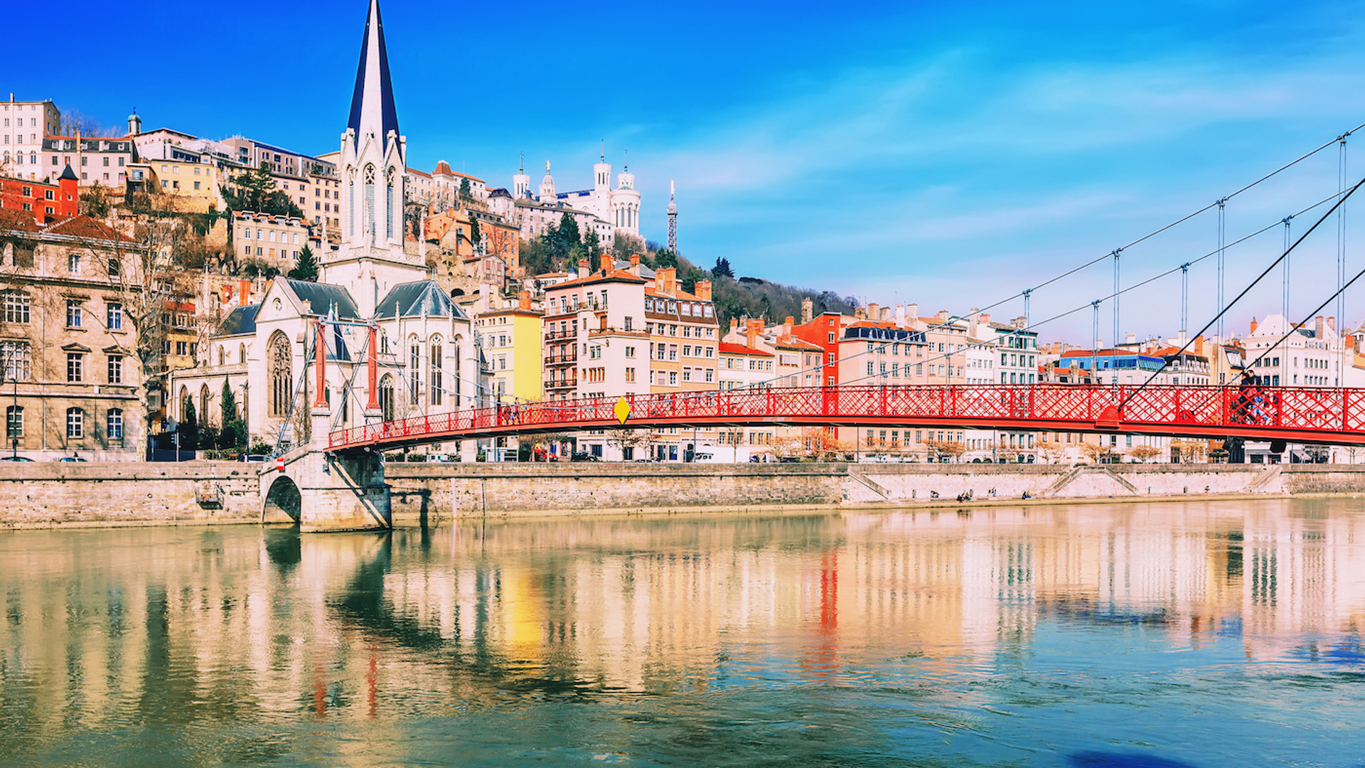 shutterstock_1262099407-1689159396