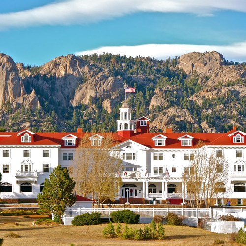 Griezelige overnachting? Ga op zoek naar Johnny in het Stanley Hotel