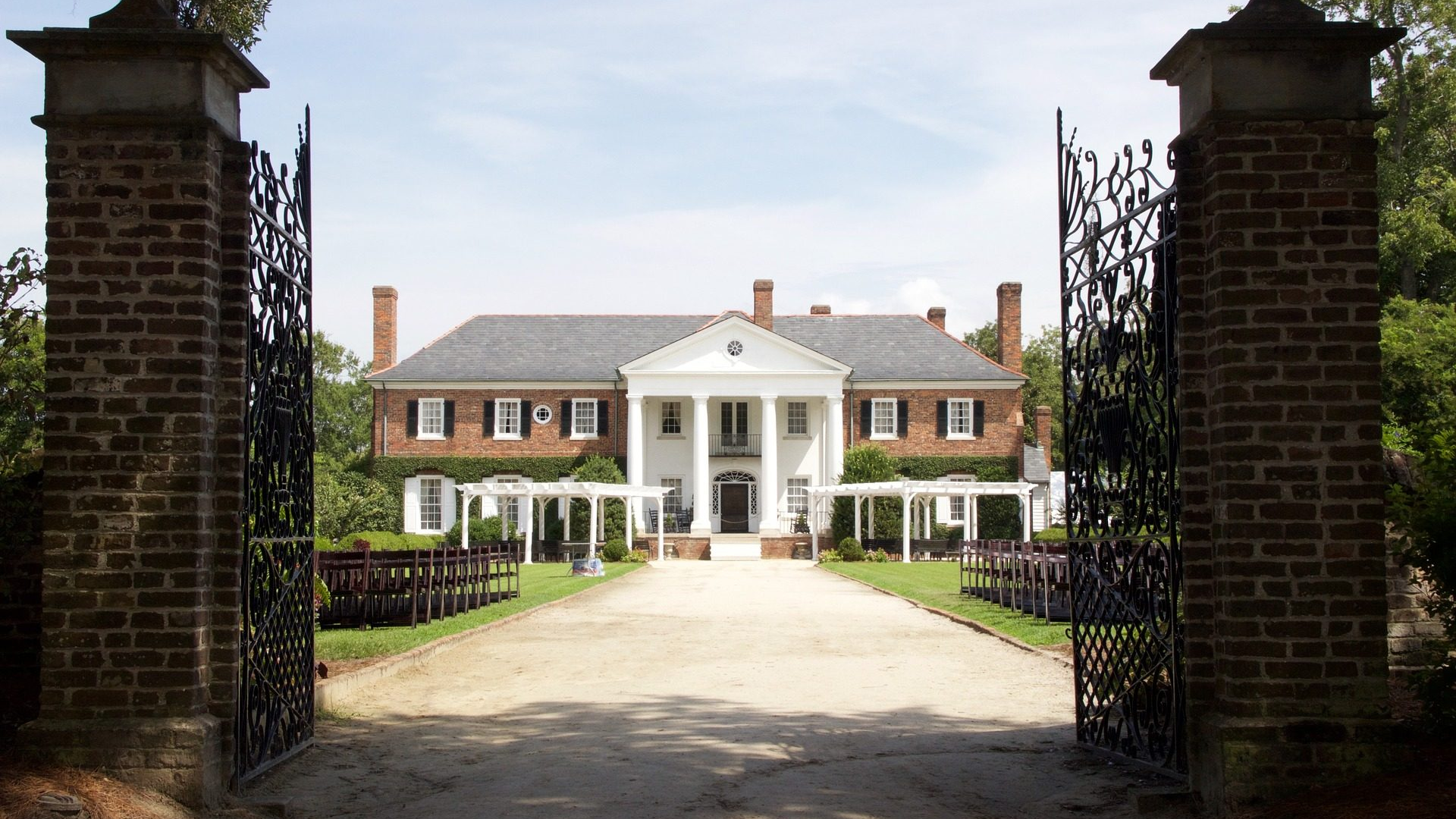 f2b5d453-6f38-4a2f-8de6-7c201d601ded-1605104348