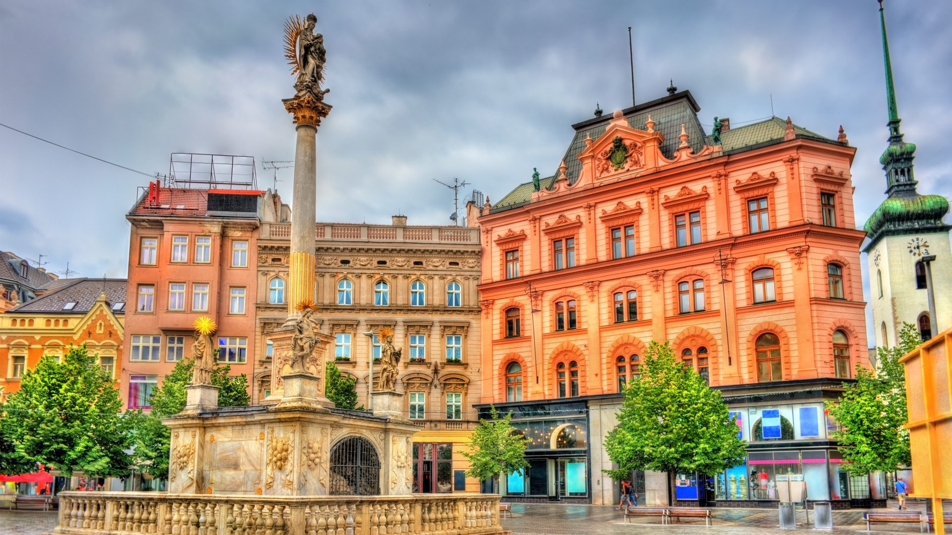 ad660811-89df-41ec-81b1-8425bd3262b4-1605103922