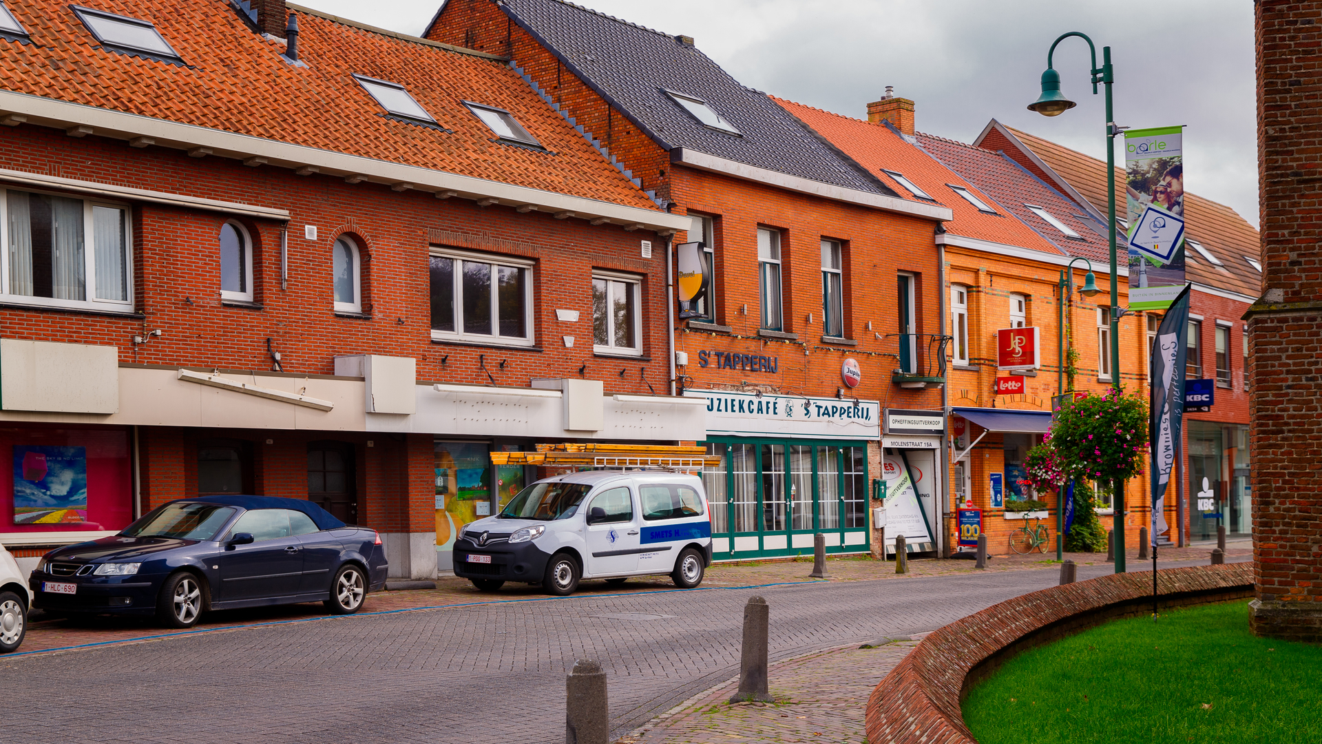 shutterstock_1835972965-1669123668