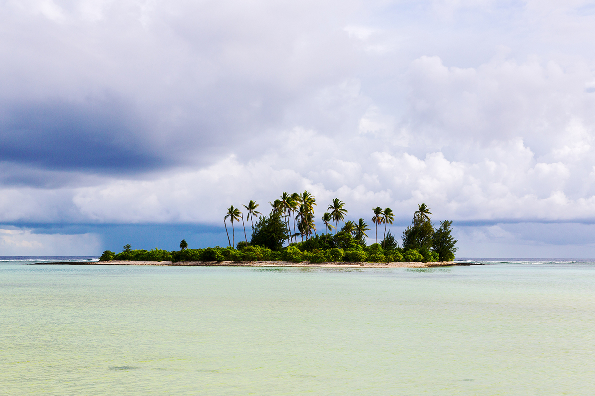 3OR_Gilbert_Islands_Kirimati-1652804177