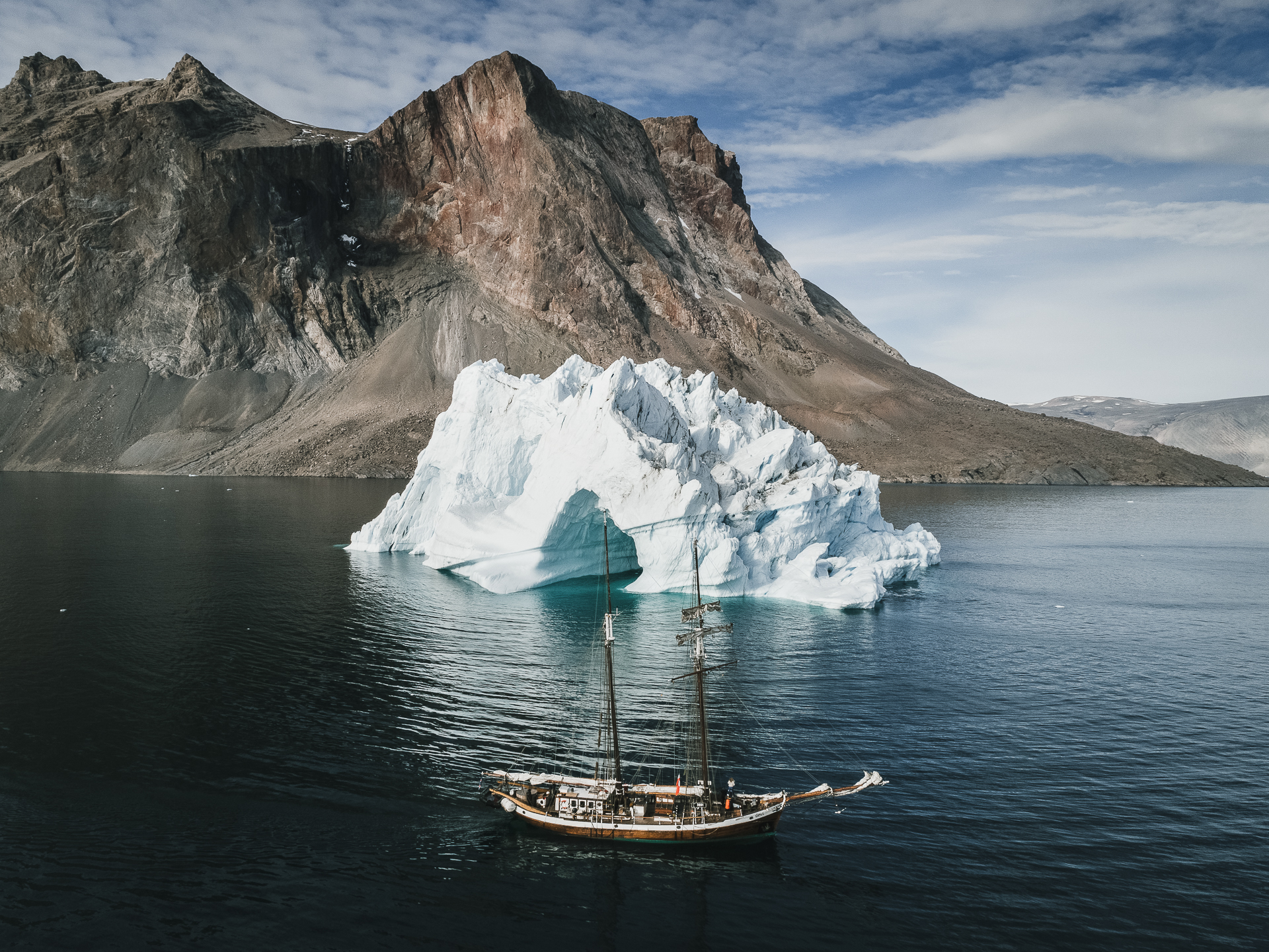 _Nick_Bondarev_Opal-1637931530