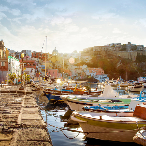 Dit stille, ruigere zusje van Capri zit bomvol cultuur