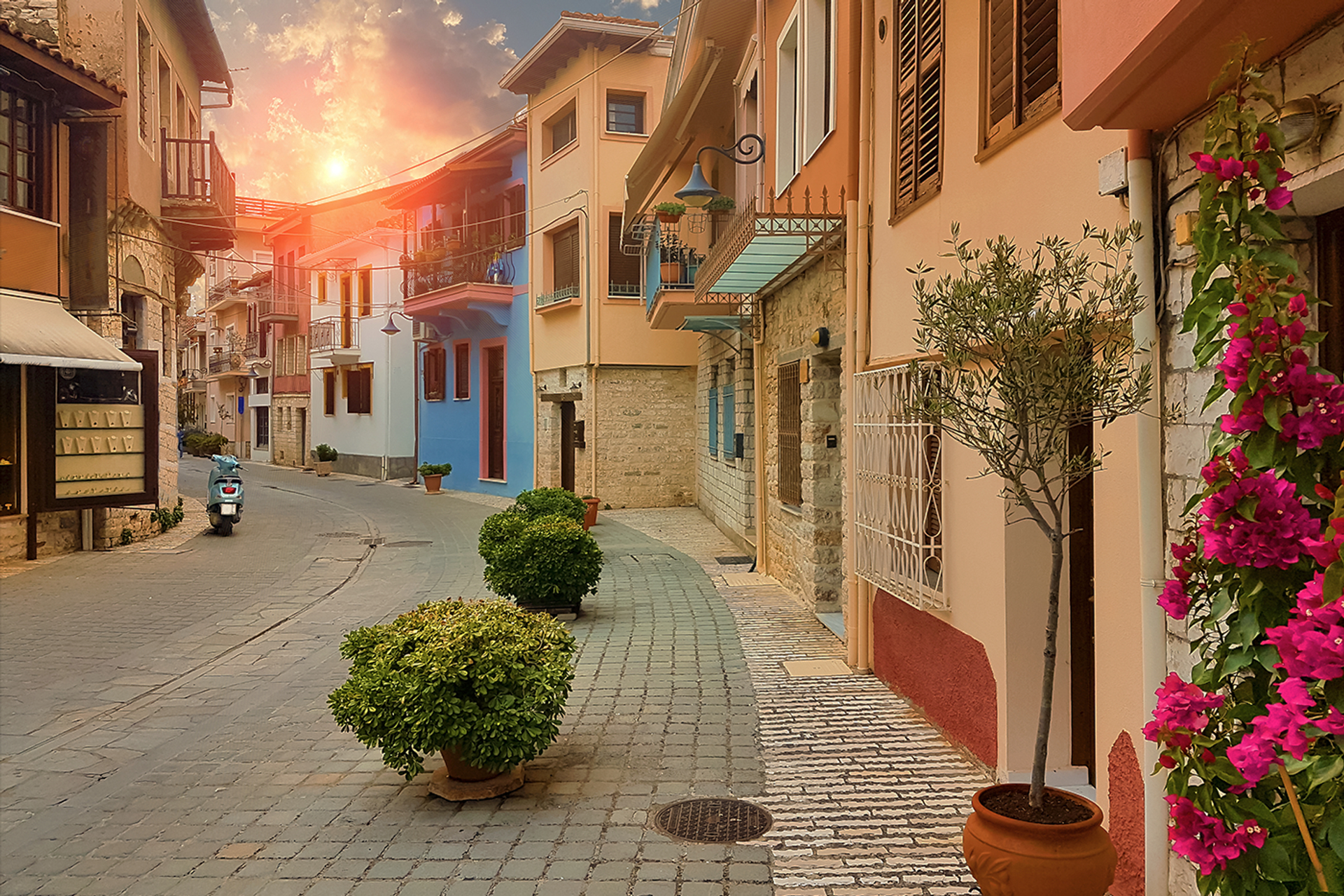 kostasgr___Shutterstock.com-1684318248