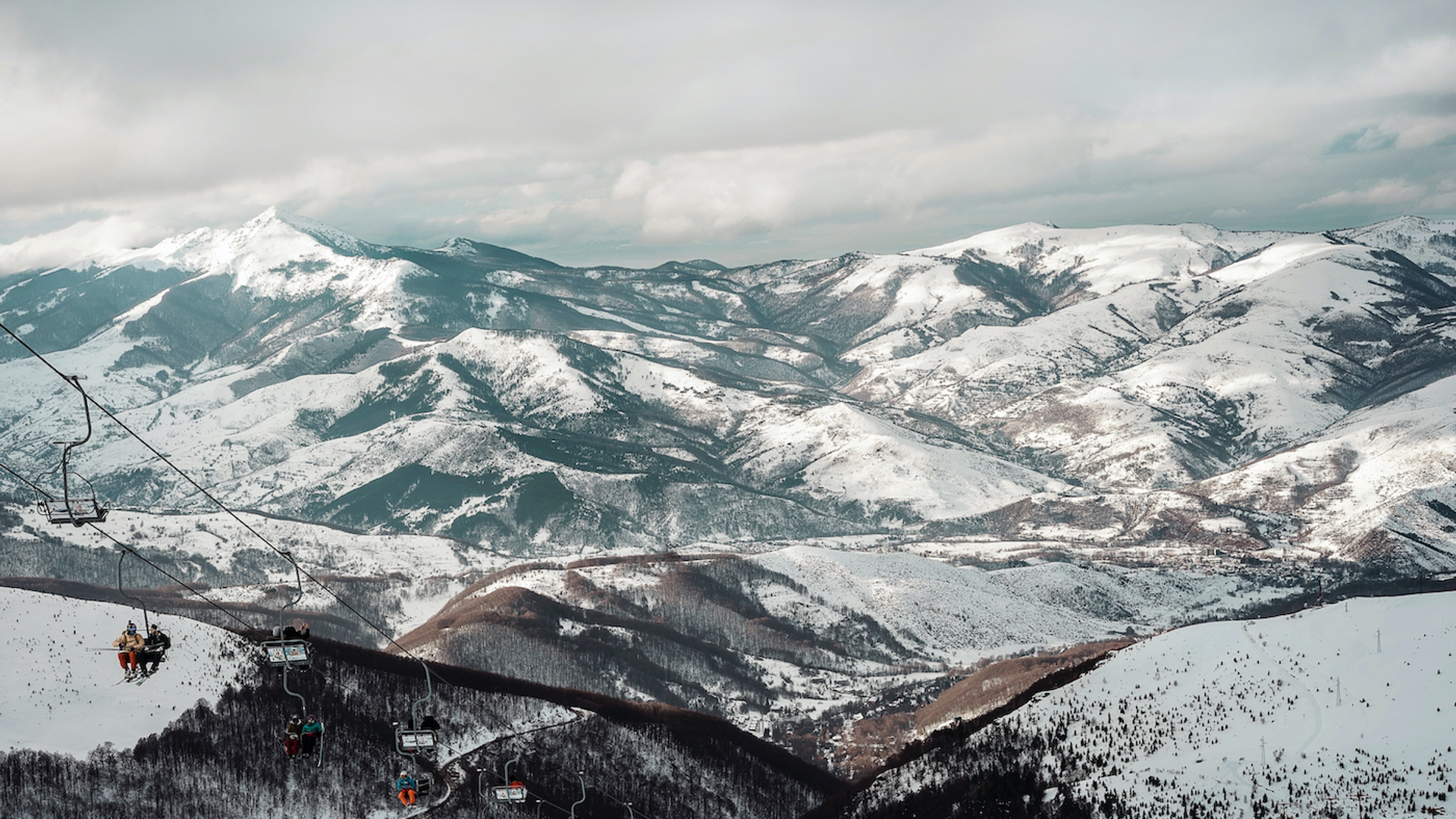 shutterstock_1301626237-1639147050