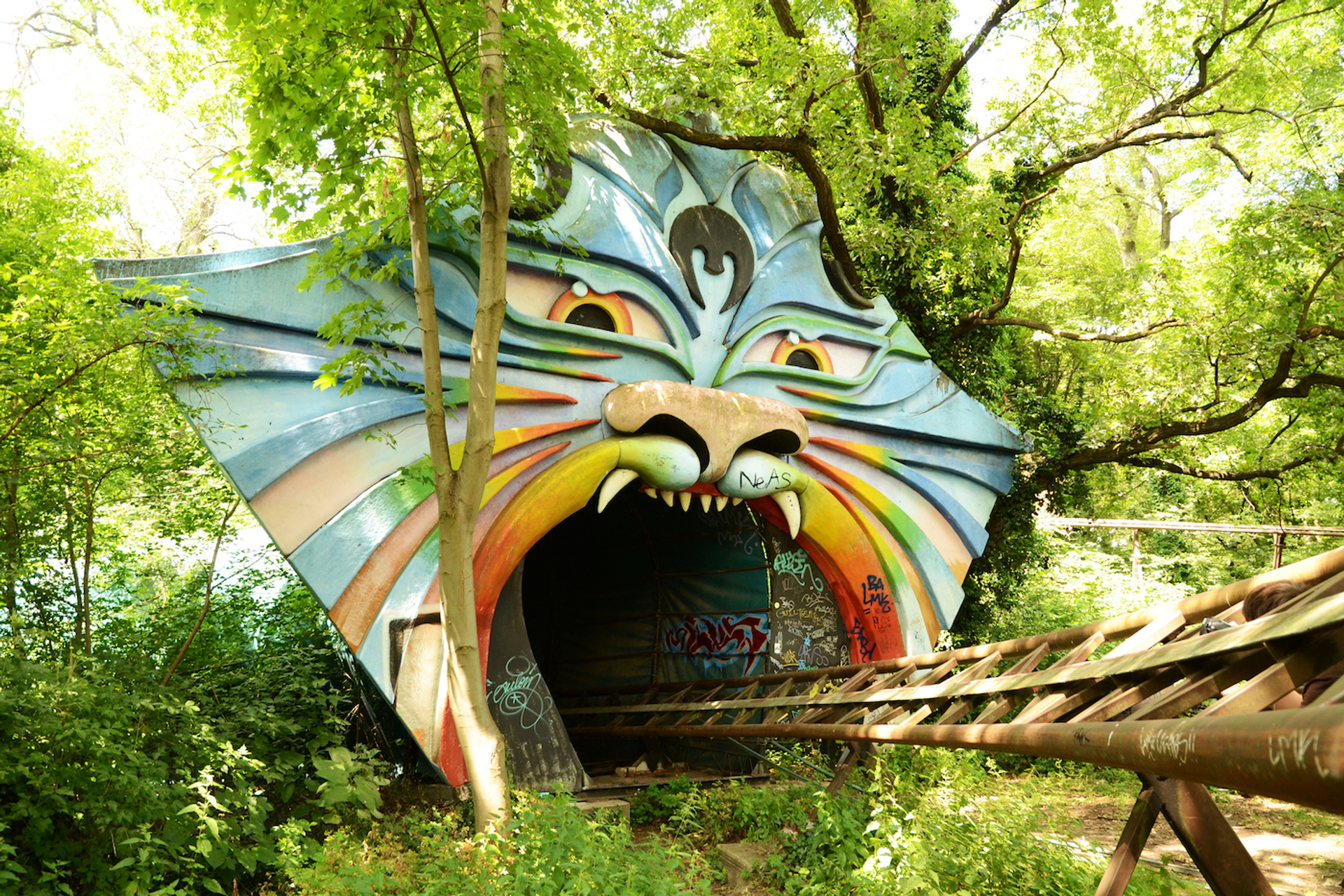 Takako_Picture_Lab___Shutterstock.com-1696951141