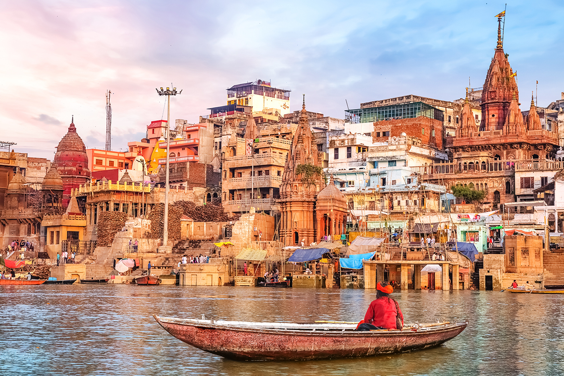 3OR_Varanasi_Ganges_India-1661439022
