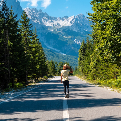 Van dictatuur naar roadtripbestemming: het ontembare Albanië
