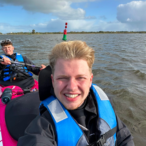 Herre en Jesper kanoën naar Parijs: “De reddingsbrigade bellen? Daar is ons ego veel te groot voor”