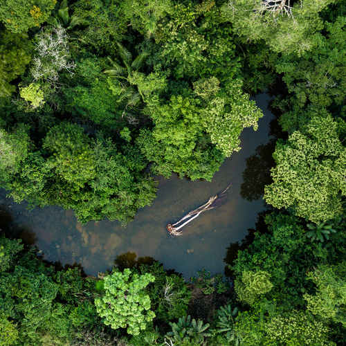 Kokende Peruaanse rivier doodt alles wat erin valt