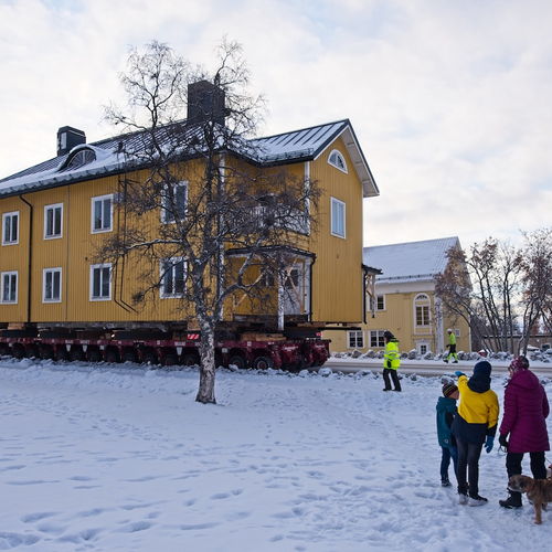 Waarom deze Zweedse stad steen-voor-steen wordt verplaatst