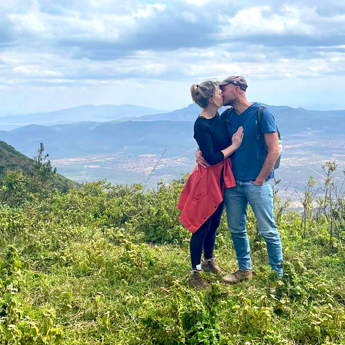 Linde vond haar liefde op reis en emigreerde naar Kenia: “Dat leven in Nederland kan je altijd nog leiden”