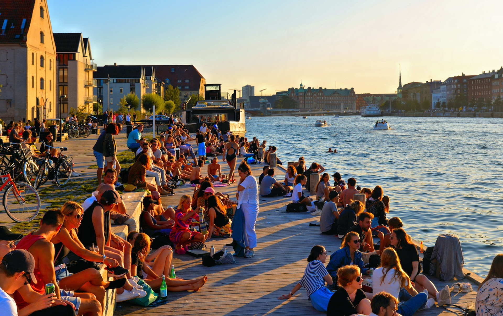 shutterstock_1571277082-1721200938