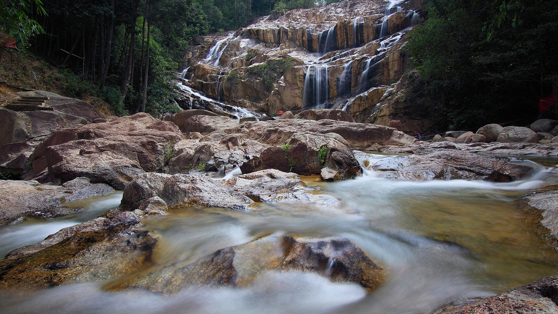 17e50844-f3d5-488c-8f62-4b7d2bc74c18-1605103099