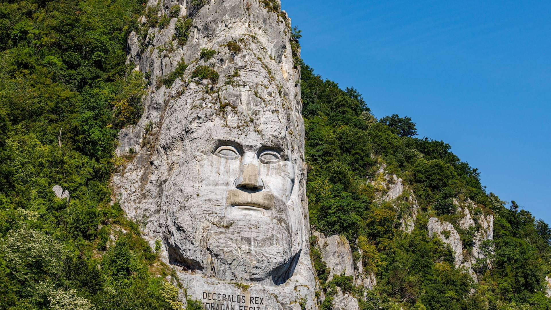 shutterstock_2044281803-1656421546