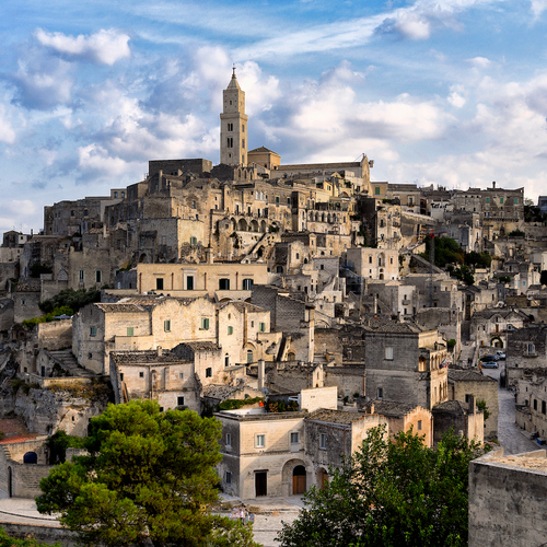 Op de hielen van James Bond: dit zijn de levensechte locaties uit ‘No Time To Die’