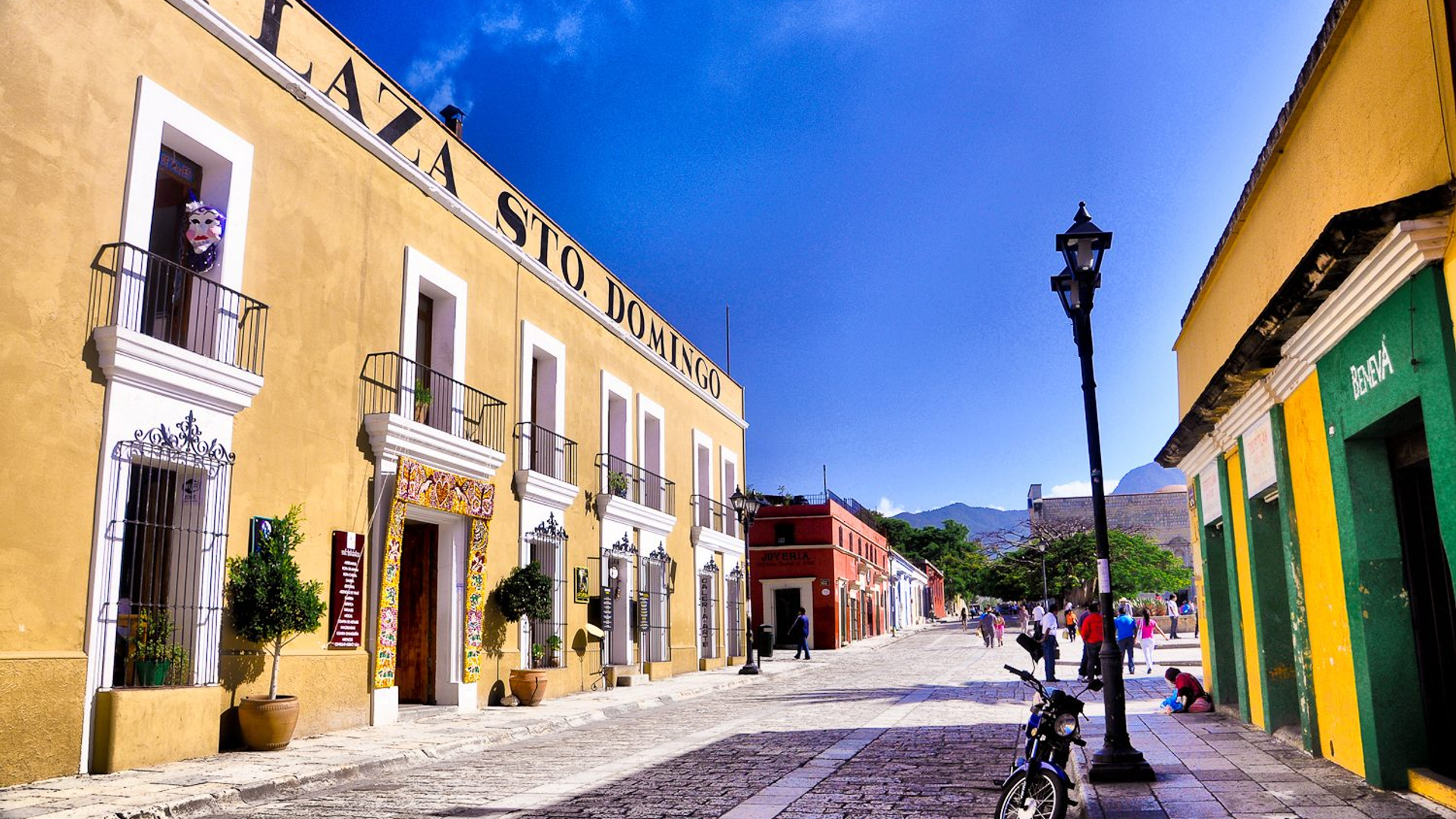 4a13dfb9-9457-40c9-8d77-908e6bd31d53-1605104881