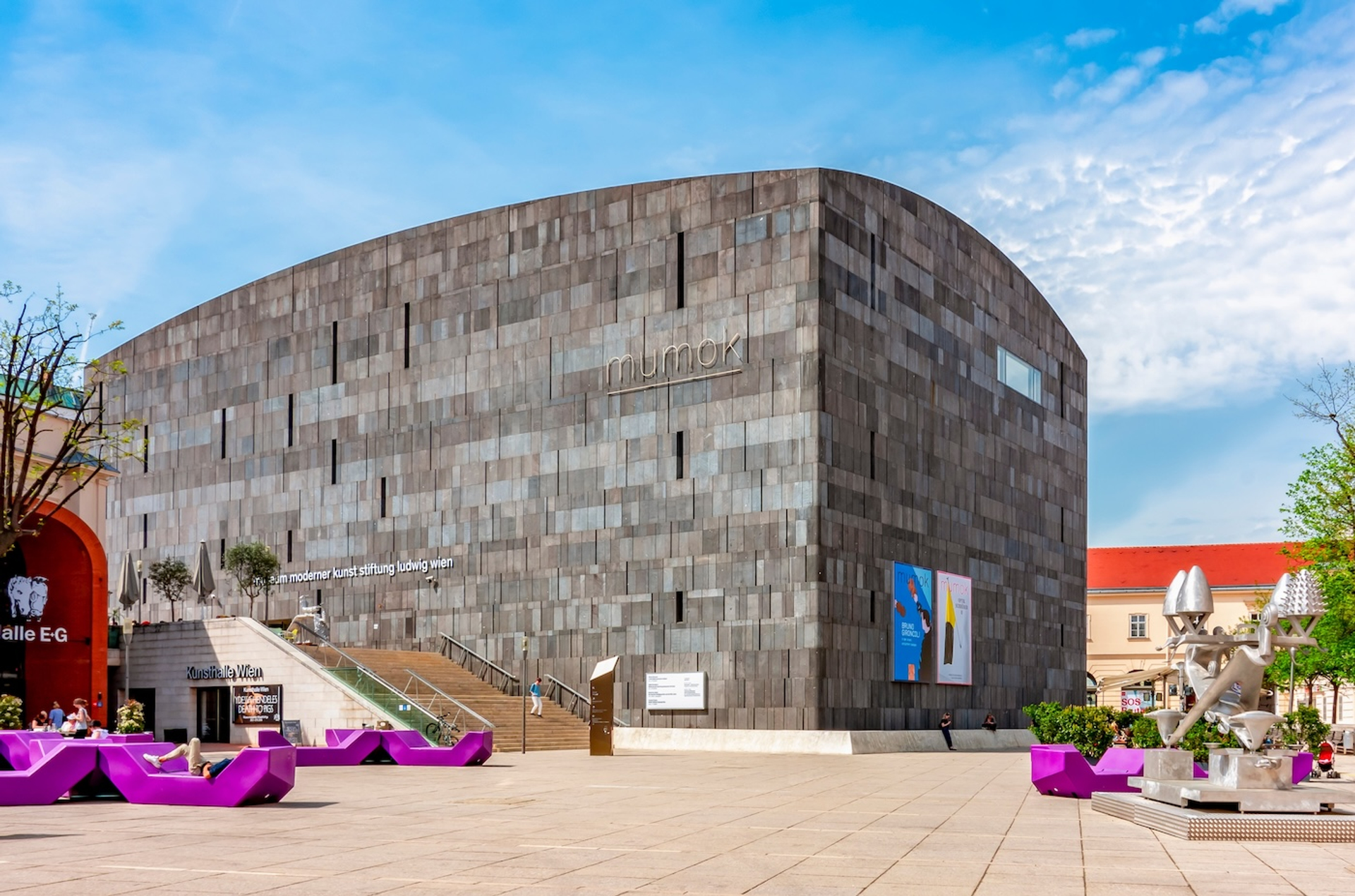 Mistervlad-1764776010