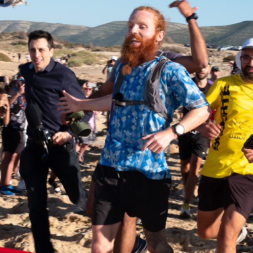 16.000 kilometer in 352 dagen: Het ongelooflijke Afrika-avontuur van “The Hardest Geezer”