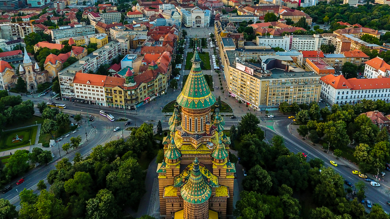 Timisoara Door Razvan Sera :Shutterstock