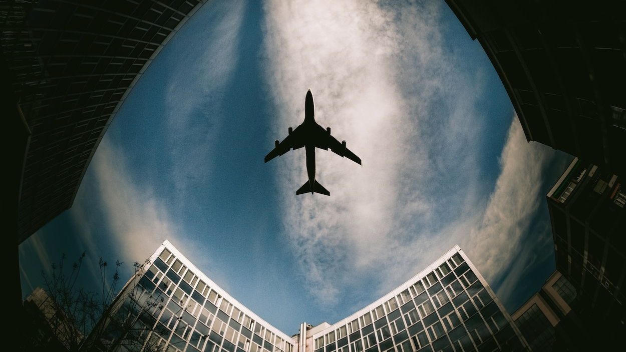 vliegtuig in de lucht