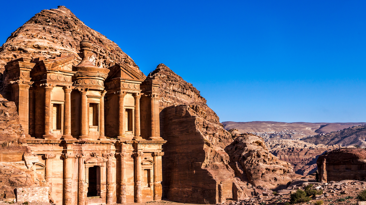 Petra treasury