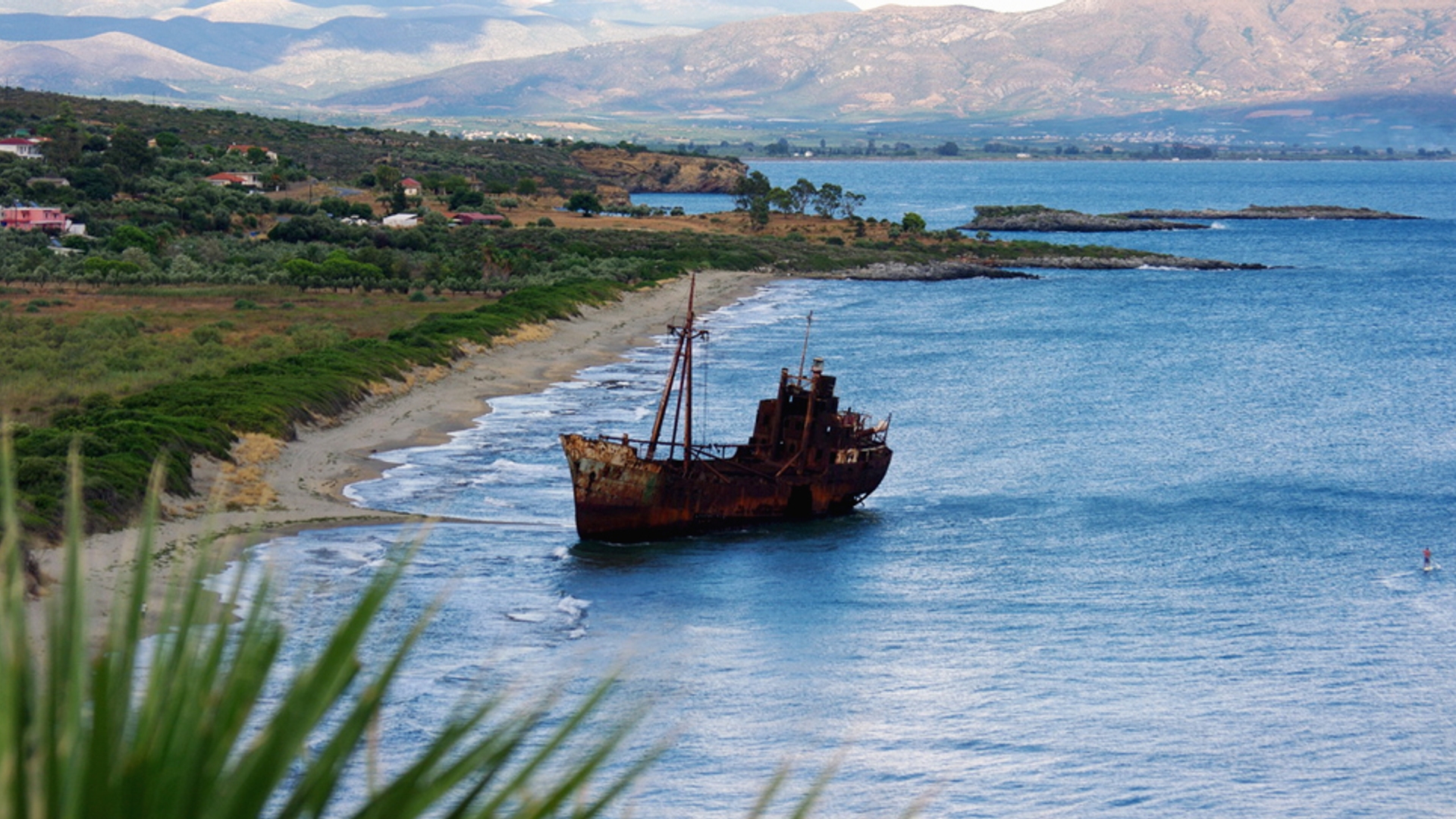 shipwreck-gythio